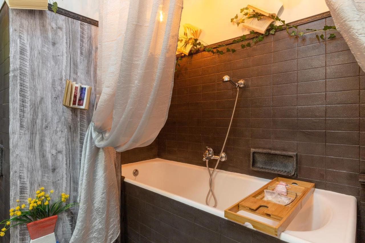 Lodge & Art - San Francesco - Trieste Center ***** ภายนอก รูปภาพ